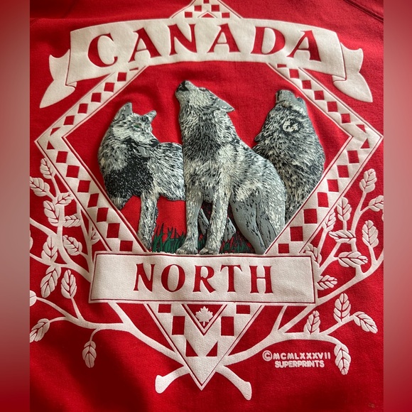 Vintage 90’s Canada North Crewneck with puff print wolves. Size XL - Picture 9 of 9